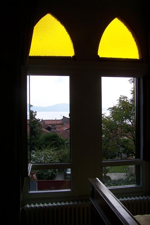 B&B Torre Lara Belgirate Bilik gambar