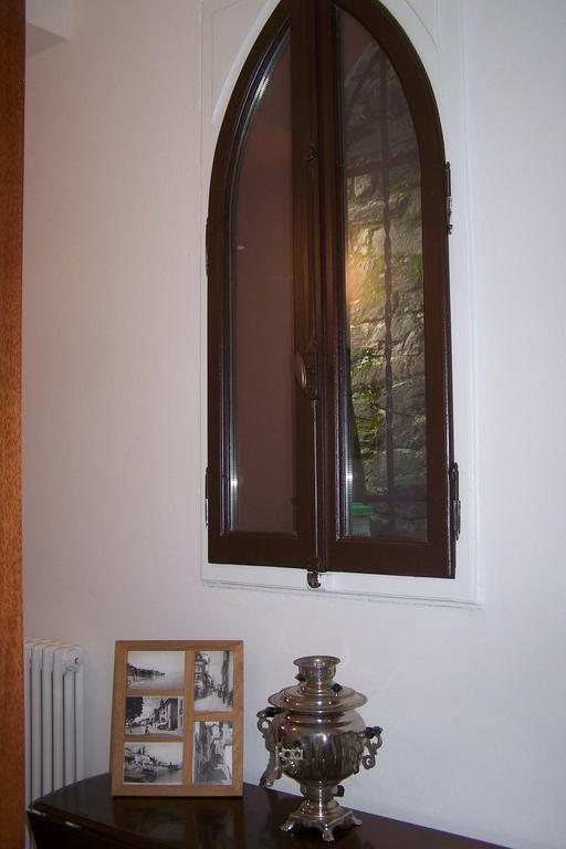 B&B Torre Lara Belgirate Luaran gambar