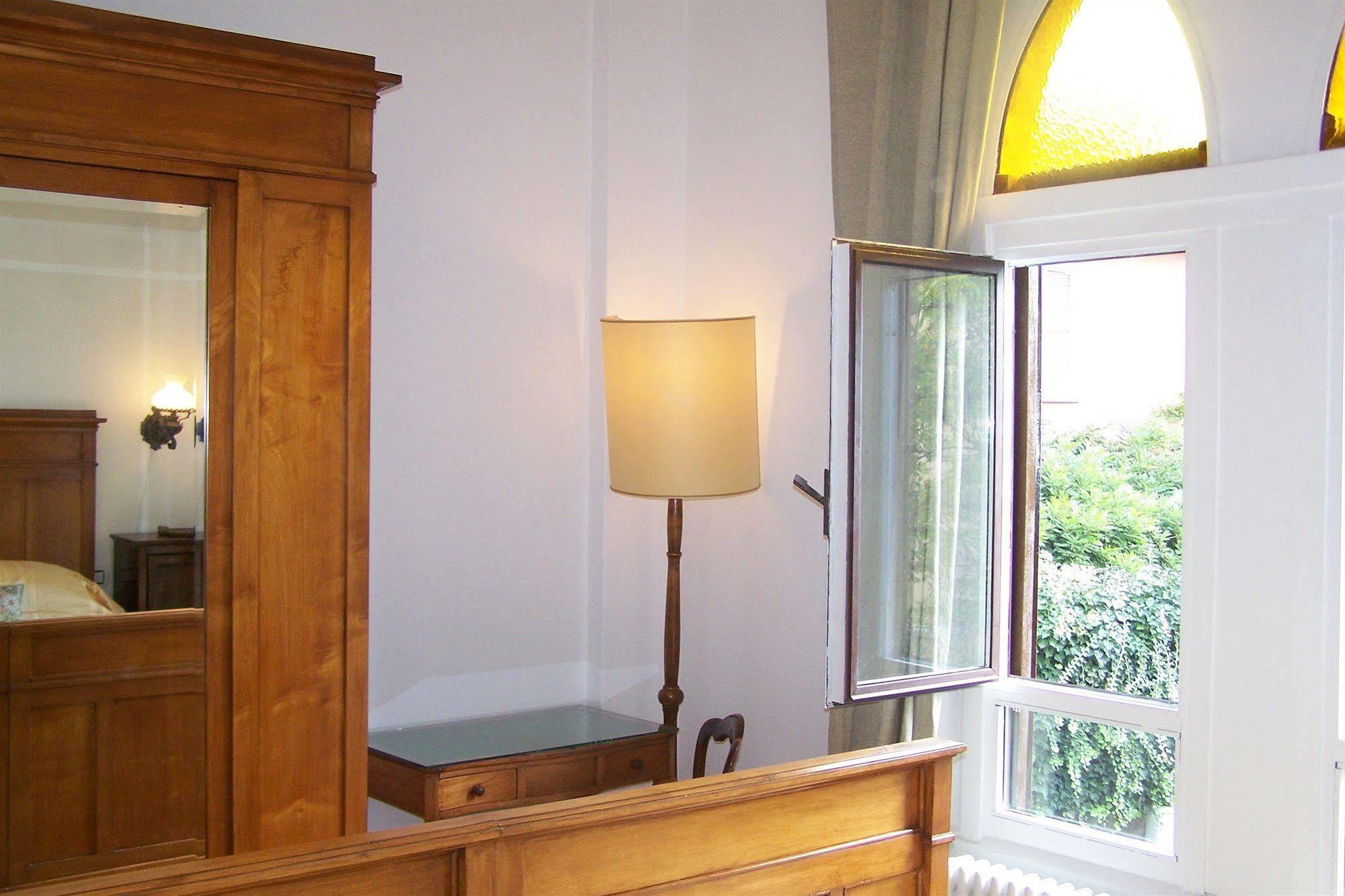 B&B Torre Lara Belgirate Luaran gambar